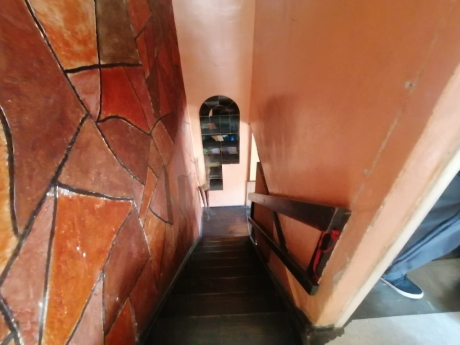  Bedroom Property for Sale in Eastridge Western Cape